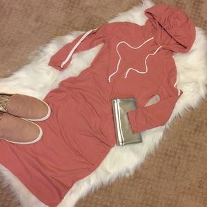 Women’s XS HEART & HIPS Rose Hoodie Fitted Dress